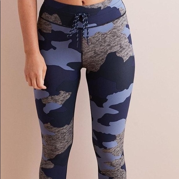 AERIE blue camo move high waisted leggings - Picture 2 of 4
